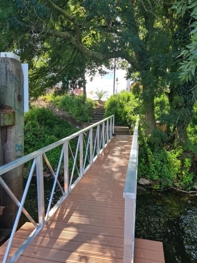Wikkelboats @ Tramkade Den Bosch Villa Orthen Ngoại thất bức ảnh