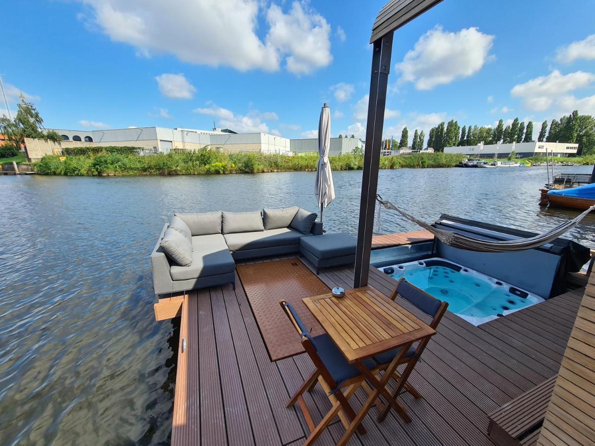 Wikkelboats @ Tramkade Den Bosch Villa Orthen Ngoại thất bức ảnh